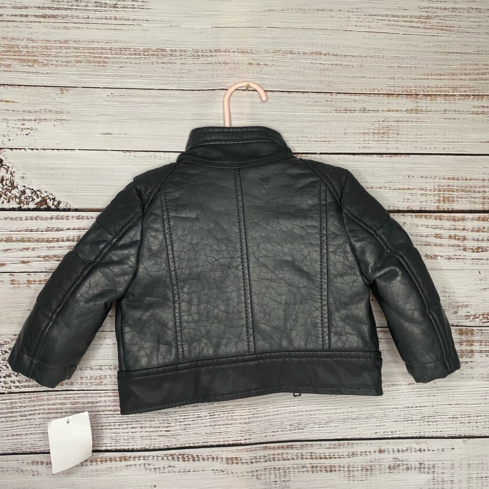 Urban republic baby boy moto leather jacket. Size 3/6M - Picture 8 of 9